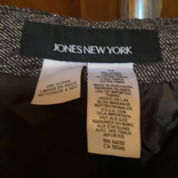 Beautiful wool Jones New York tweed pants. - Picture 5 of 5